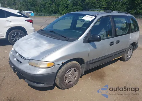 2000 Dodge Caravan from USA, damaged, VIN 2B4GP25R4YR737326
